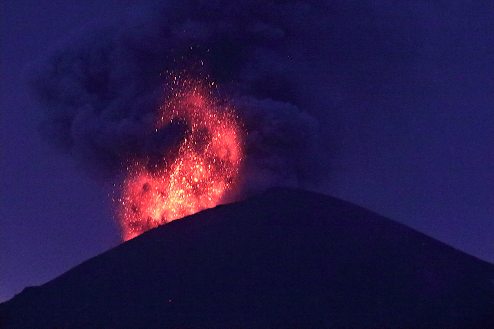 small eruption image 1