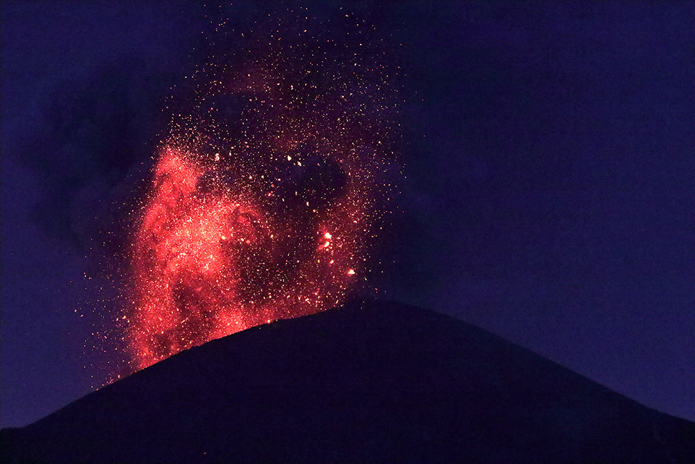 small eruption image 2